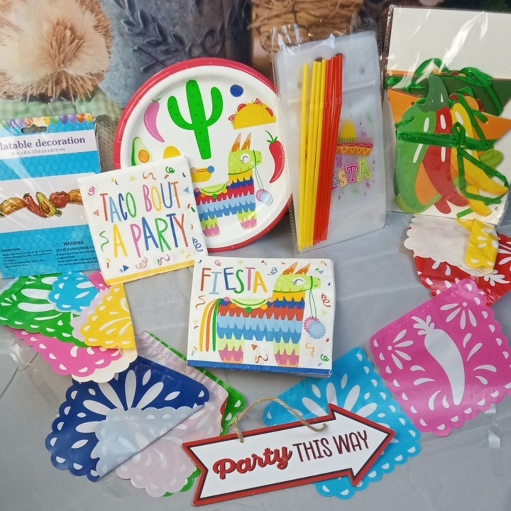 🔴 Fiesta Party Supplies and Decorations